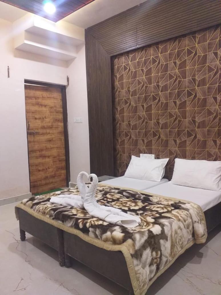 Radhe Krishna Villa Dhanwār المظهر الخارجي الصورة